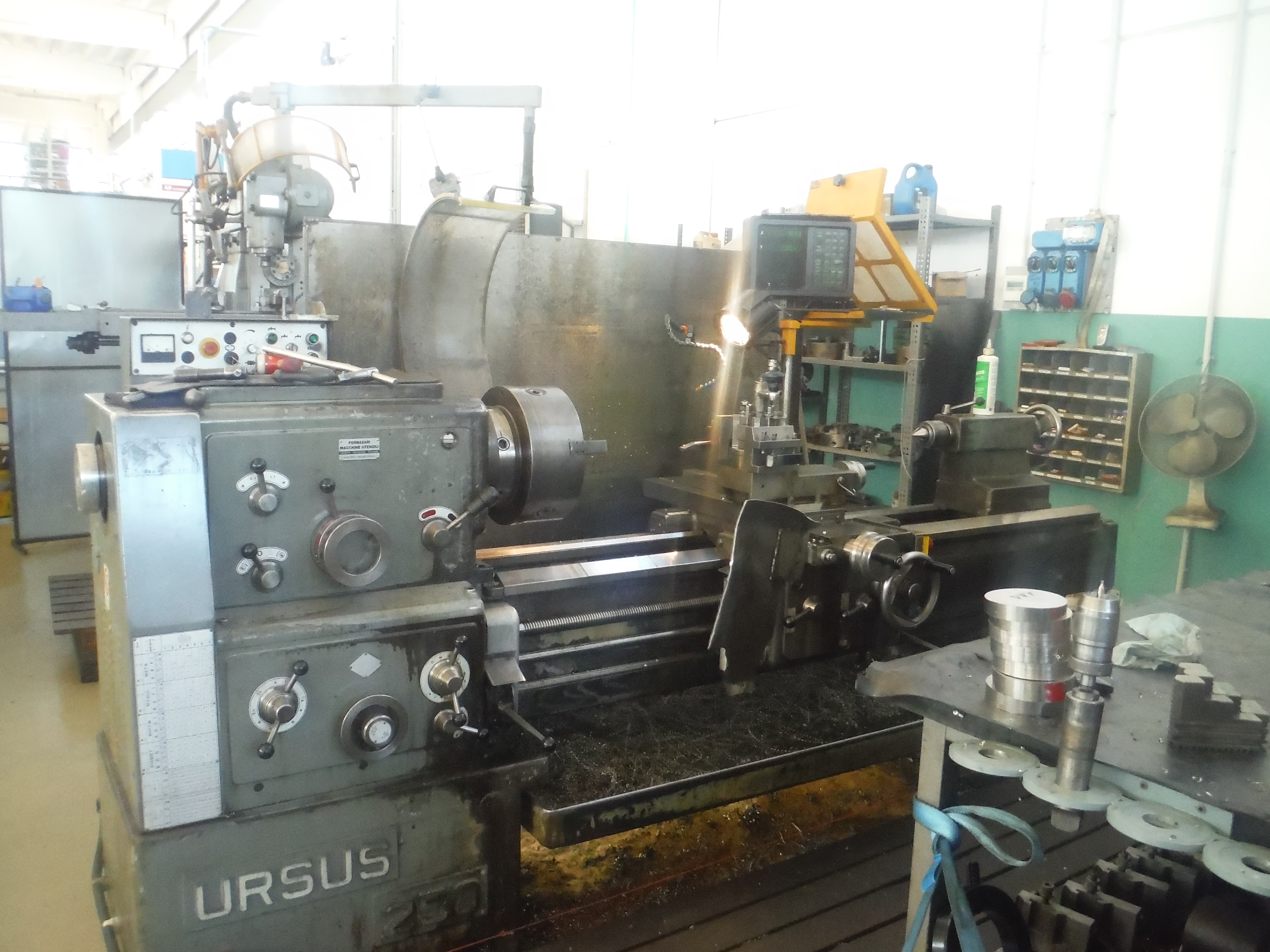 Parallel lathe on sale